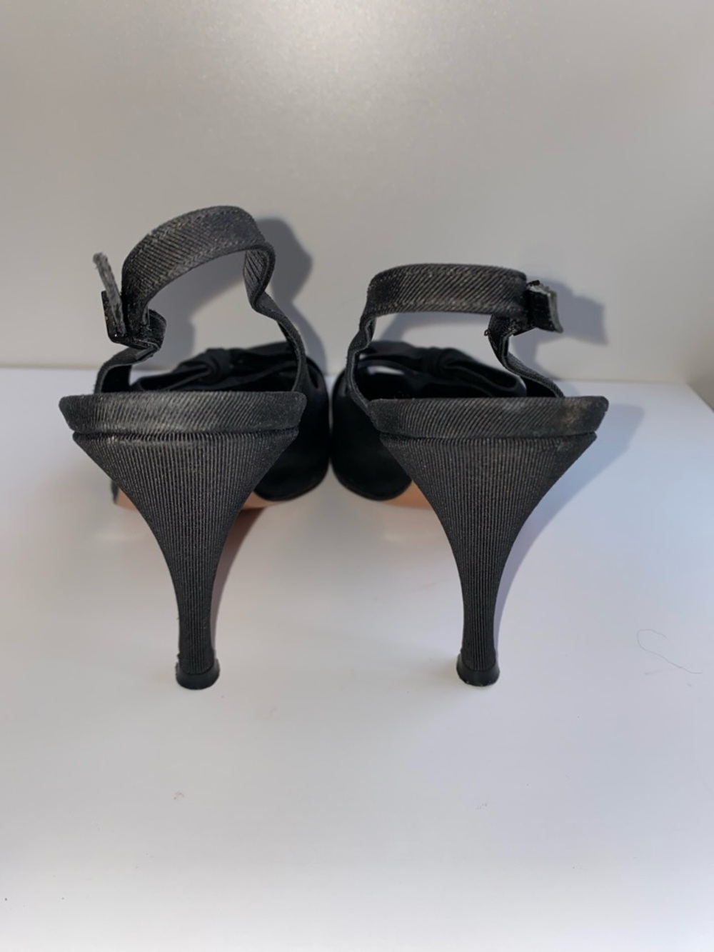 Classic Black Slingback Peep-Toe Heels with Front Bow - Picture 4 of 8